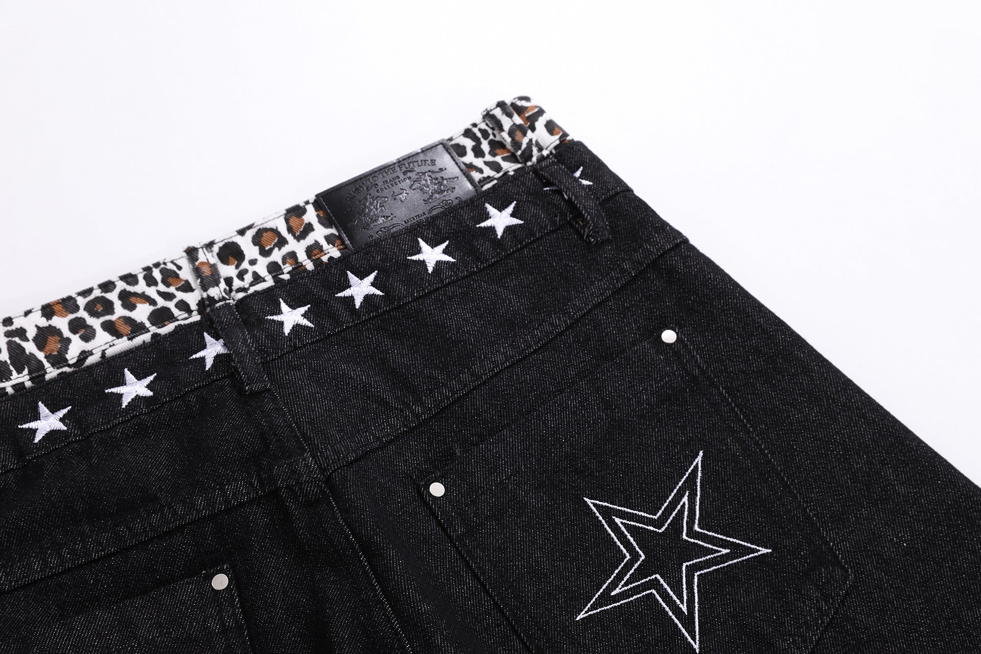 Baggy Wide-Leg Jeans with Star Embroidery & Leopard Waistband – Black