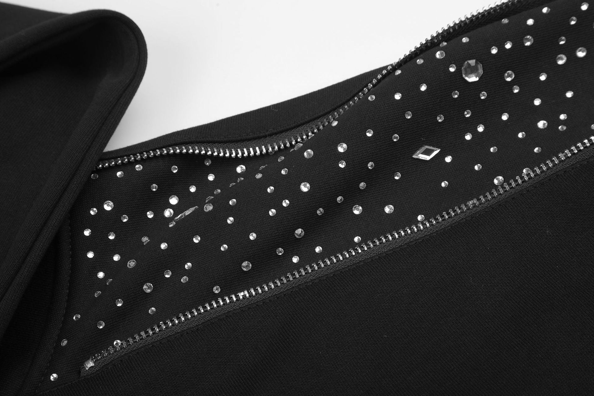 Zip-Hoodie mit Designer-Strass-Sternenpanel – schwarzes Oversize-Sweatshirt