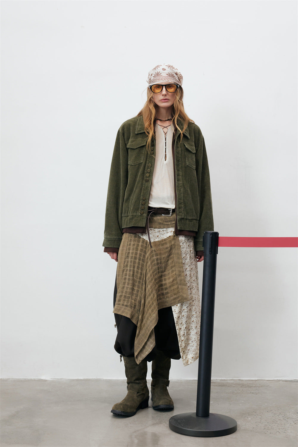 Men's Army Green Corduroy Jacket with Metal Buttons & Layered Hem Detail