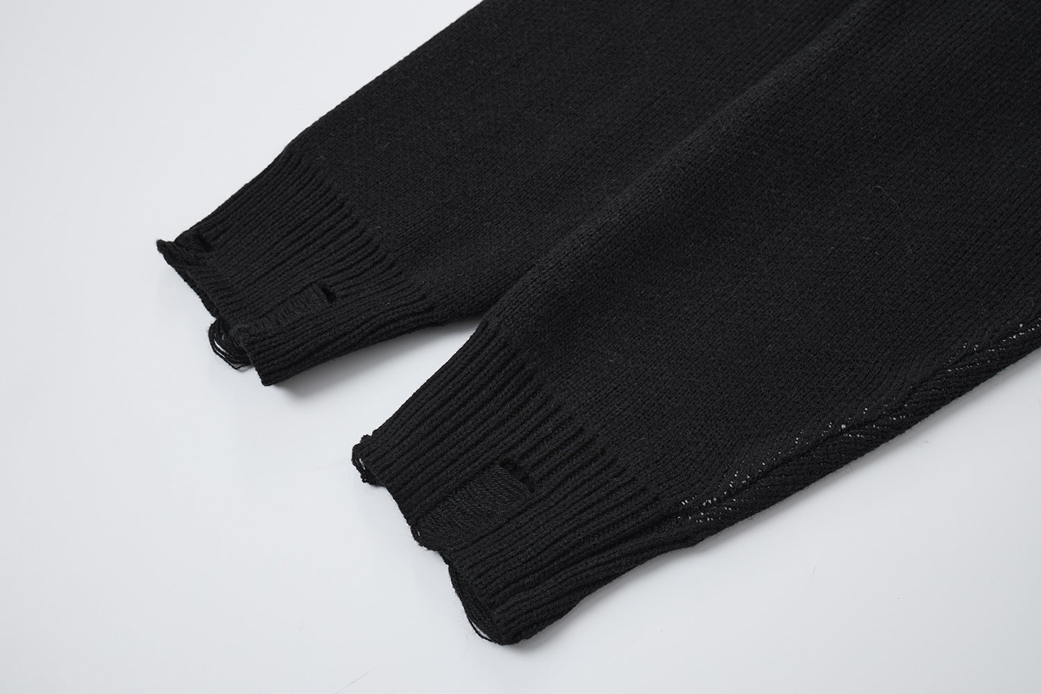 Pull en maille graphique effet usé – Col rond streetwear américain avec appliqué