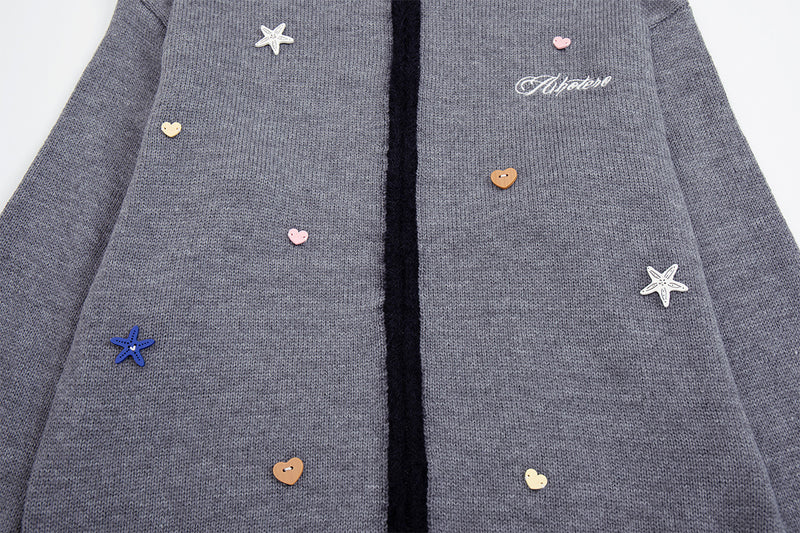 Gilet en maille zippé avec ornements cœur et étoile