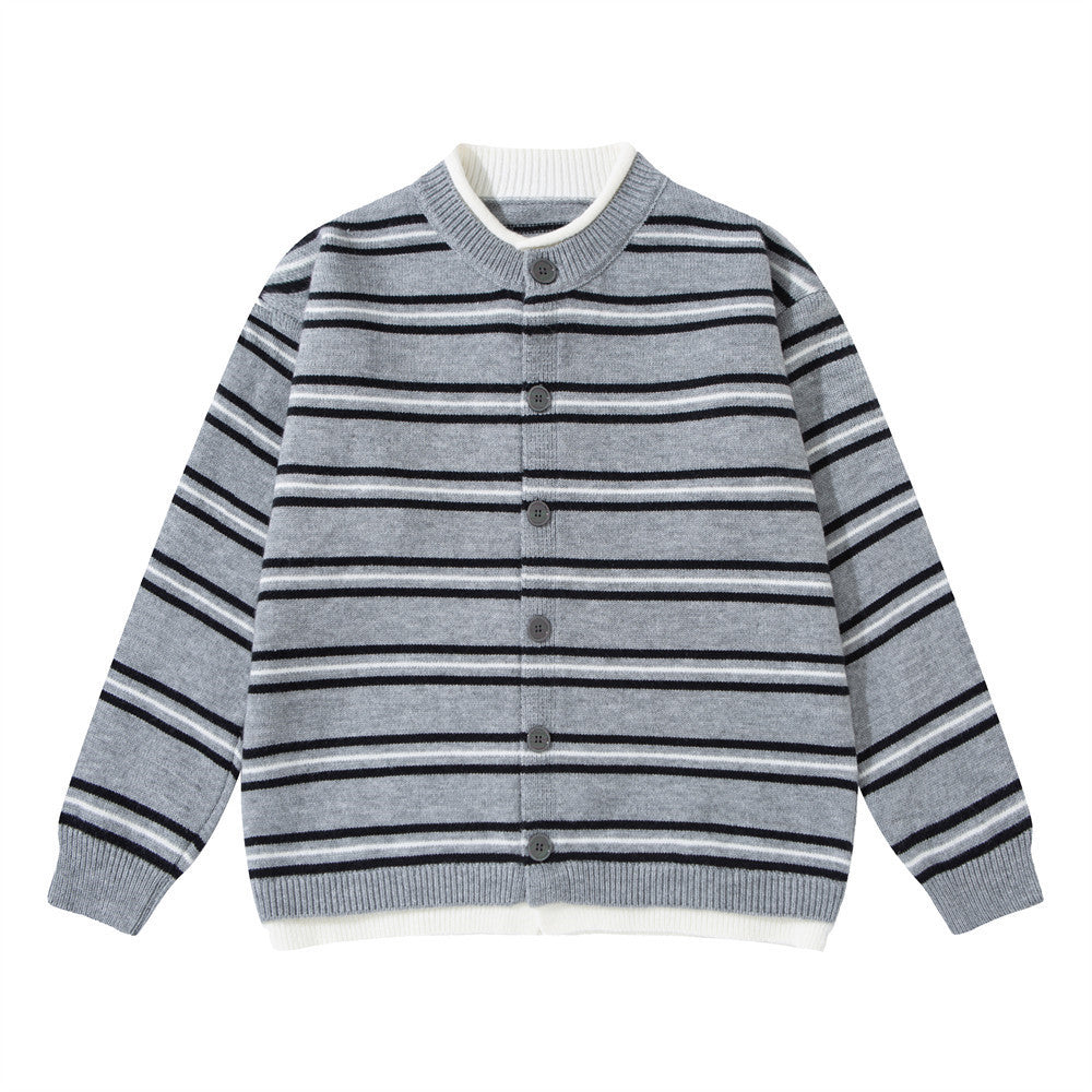 Herren-Strickcardigan mit Streifen und Knopfleiste