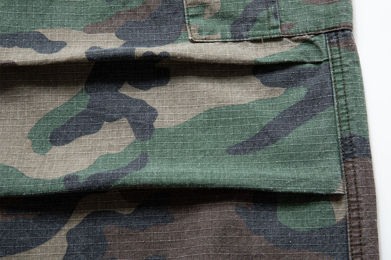 Woodland Camo Wide-Leg Cargo Pants – Washed Vintage Military Style