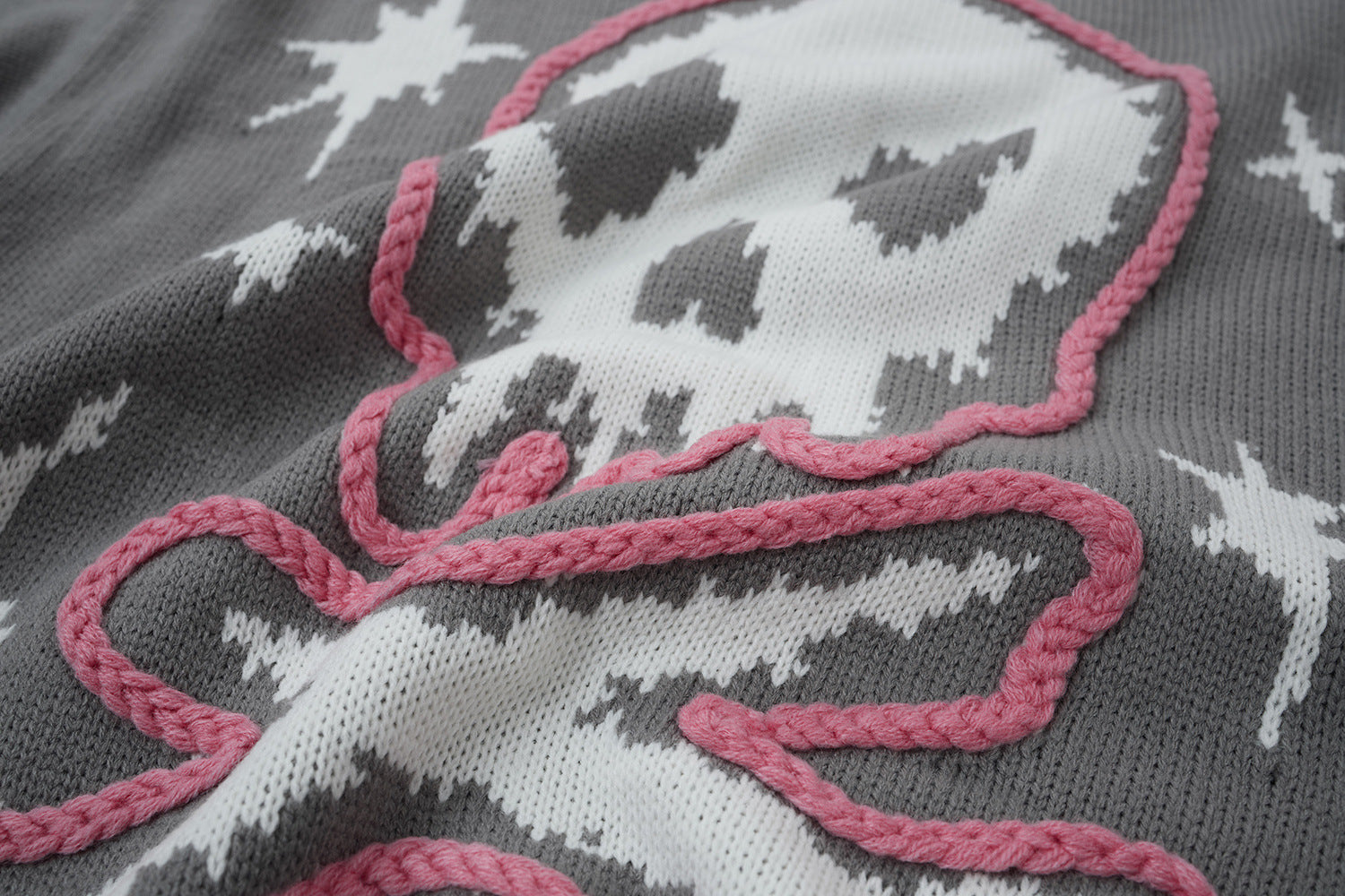 Pull en maille tête de mort & fémurs – Col rond streetwear punk