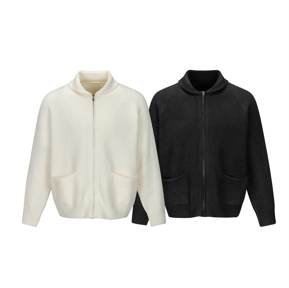 Oversized Strick-Cardiganjacke für Herren mit Reißverschluss, Stehkragen und aufgesetzten Taschen in Cremeweiß und Schwarz