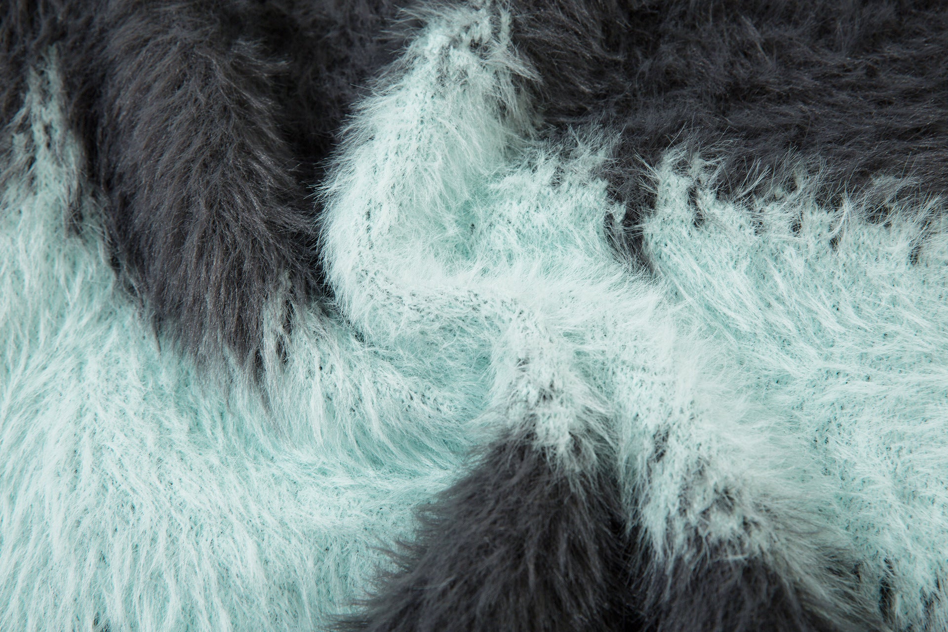 Pull en maille pelucheuse à motif vague abstrait – Modèle oversize