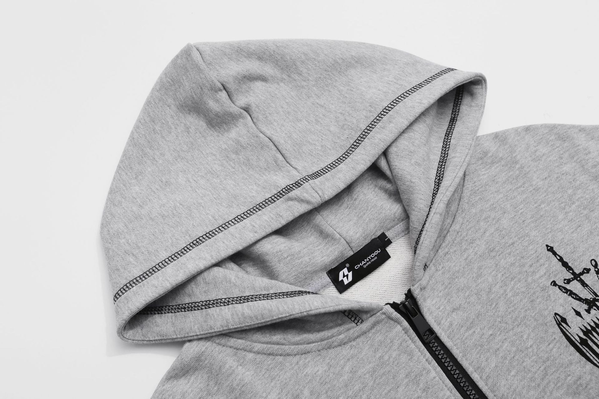 Hoodie zippé avec imprimé gothique Grind Hard et surpiqûres contrastantes
