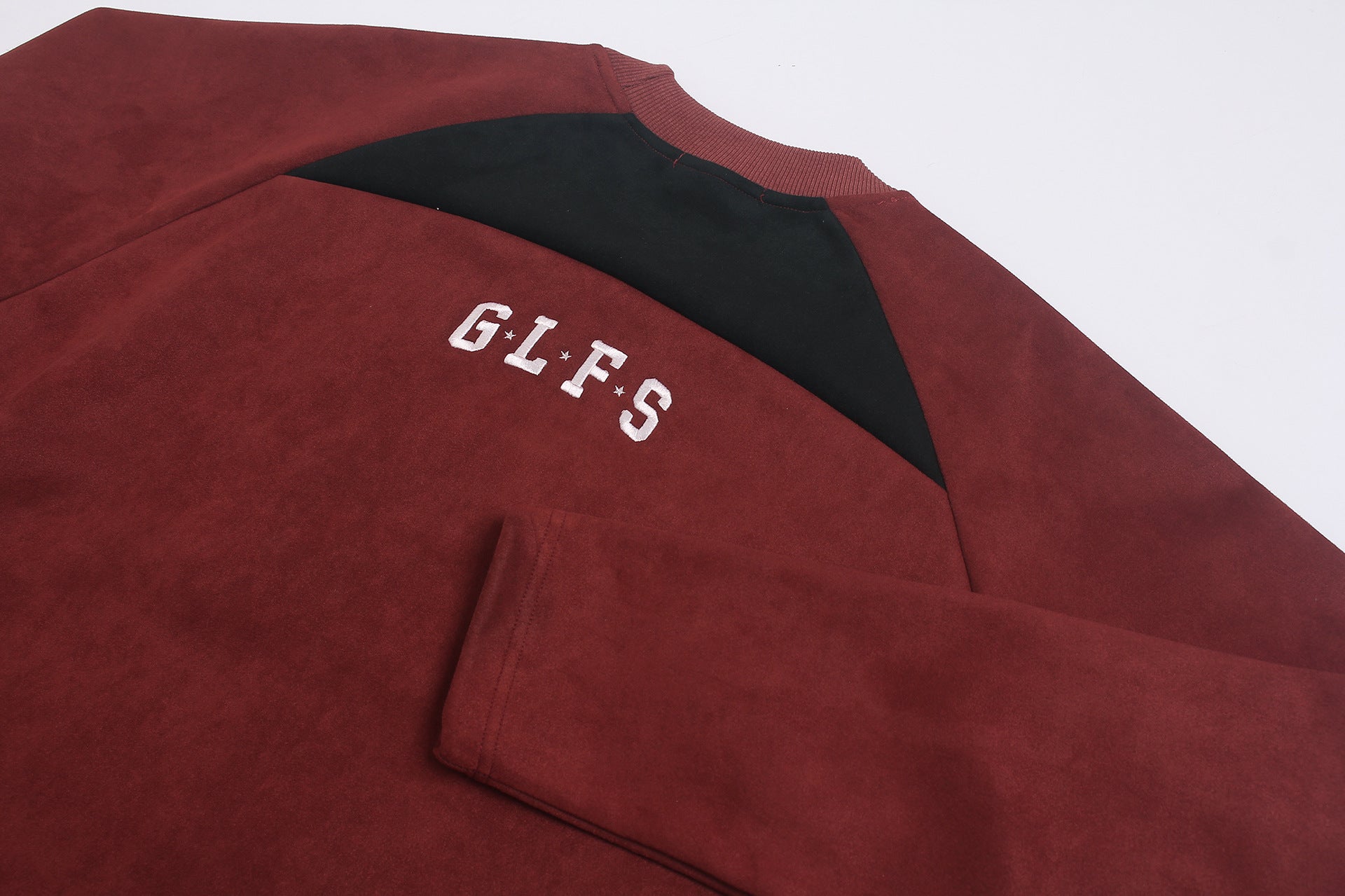 Langarmshirt mit Veloursleder-Textur – Collegiate-Arch-Aufdruck DIFFERENT GLFS