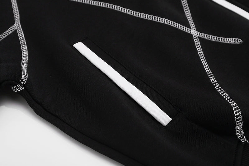 Zip-Hoodie mit kontrastierenden Steppnähten – Kurzer, sportlicher Fit