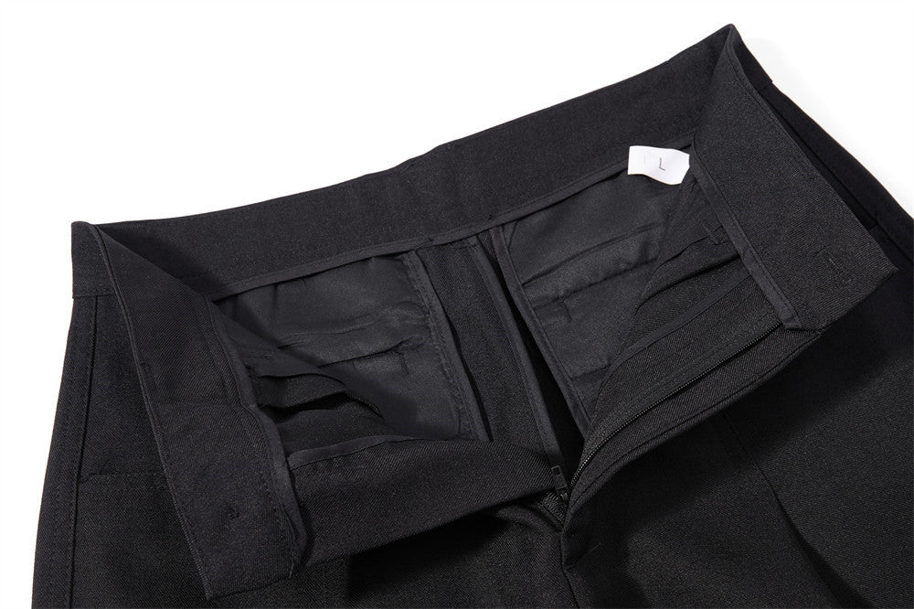 Herrenhose mit weitem Bein und Bundfalten – Loose Fit, unifarben