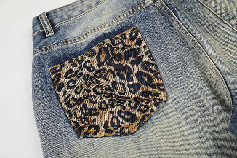Jean baggy bleu clair à poches léopard – Denim large délavé et déchiré
