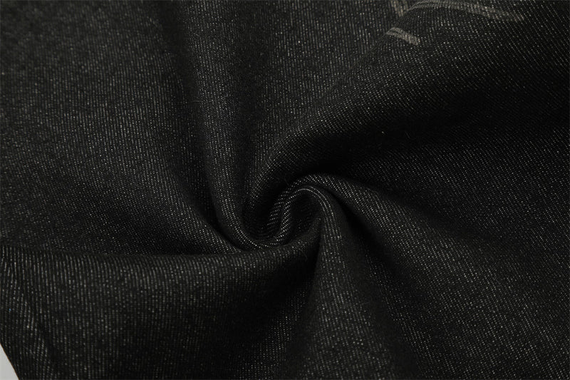 Schwarze Wide-Leg-Jeans mit Kunstfell-Kontrastbund und Nieten-Details