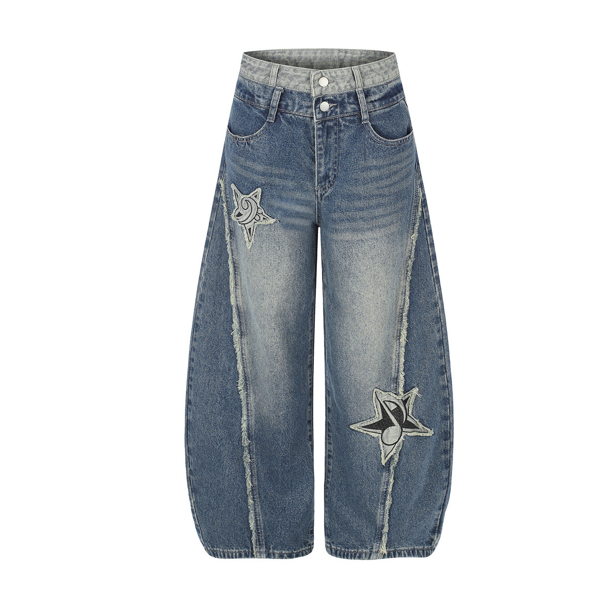 Wide-Leg-Baggy-Jeans in mittelblauer Waschung mit großen Sternapplikationen und offenkantigen Nähten, Vorderansicht