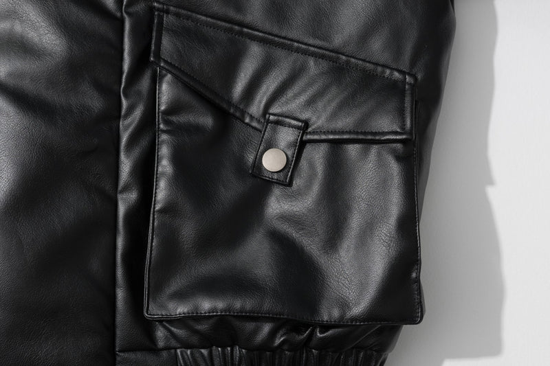 Bomberjacke aus Kunstleder mit Kunstfellkragen – wattierte schwarze Moto-Fliegerjacke