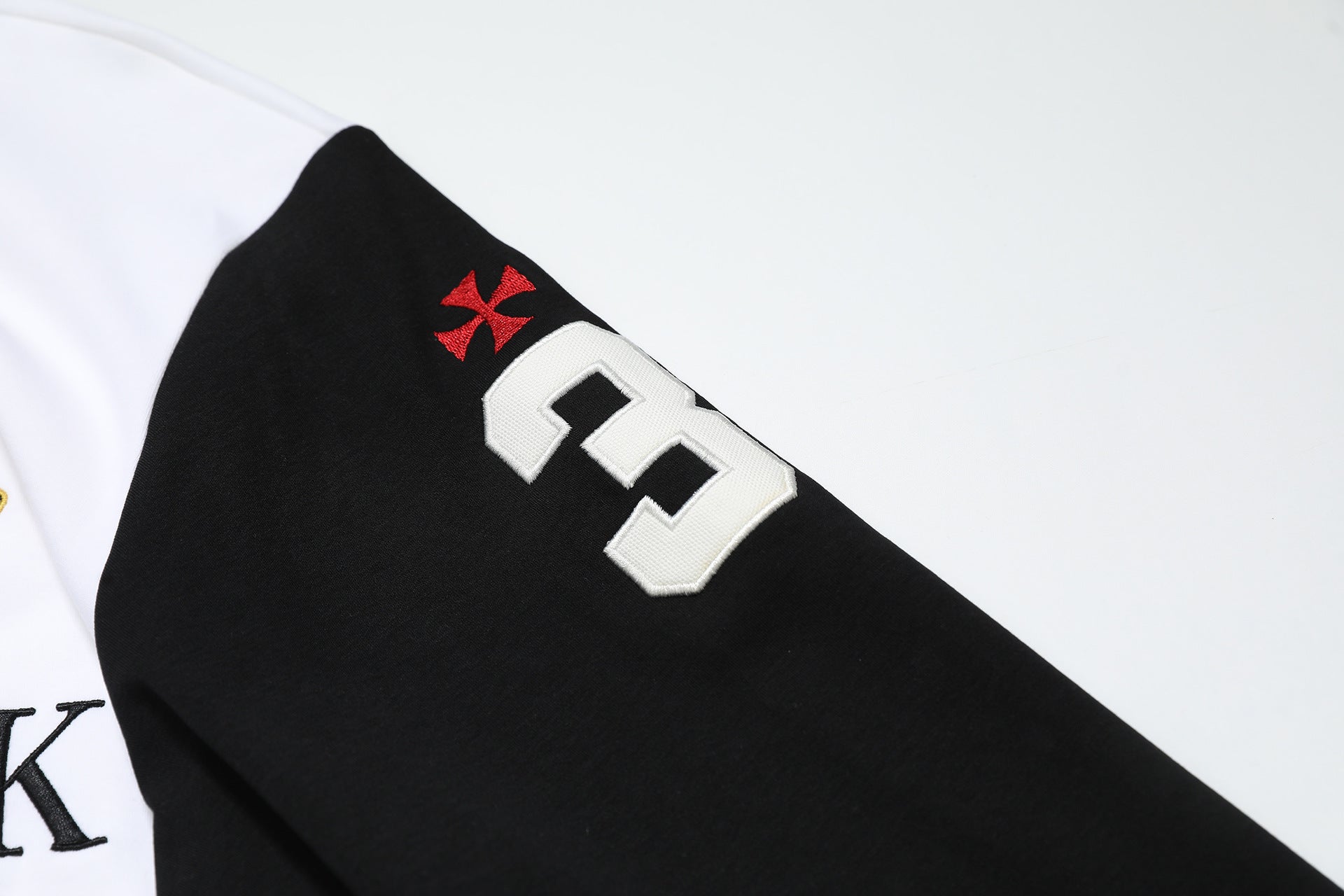 Benchmark Long-Sleeve Rugby Polo Shirt – Colorblock Diagonal Stripe & Crest