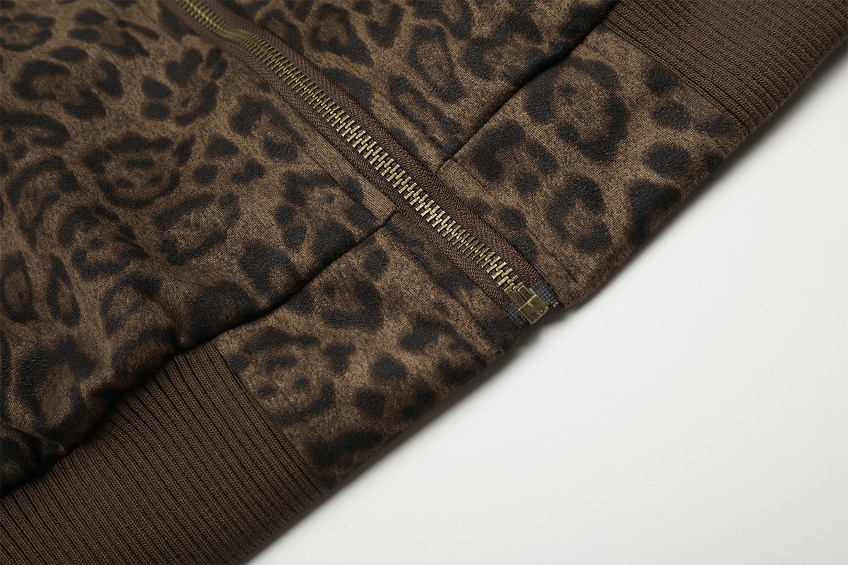 Blouson bomber zippé à imprimé léopard avec broderie 777 et col montant