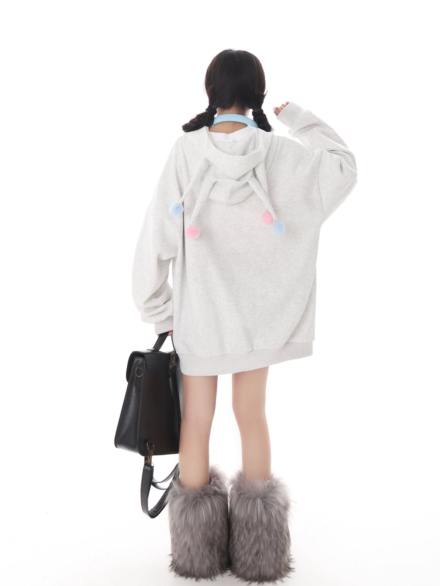 Kawaii Pom-Pom Crown Hoodie – Cute Grey Hoodie with Unique Cat Graphic and 3D Pom Details