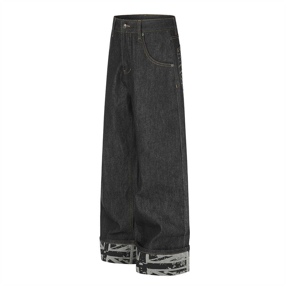 Jean homme à jambes larges – Denim noir, poches arrière cloutées et revers Union Jack