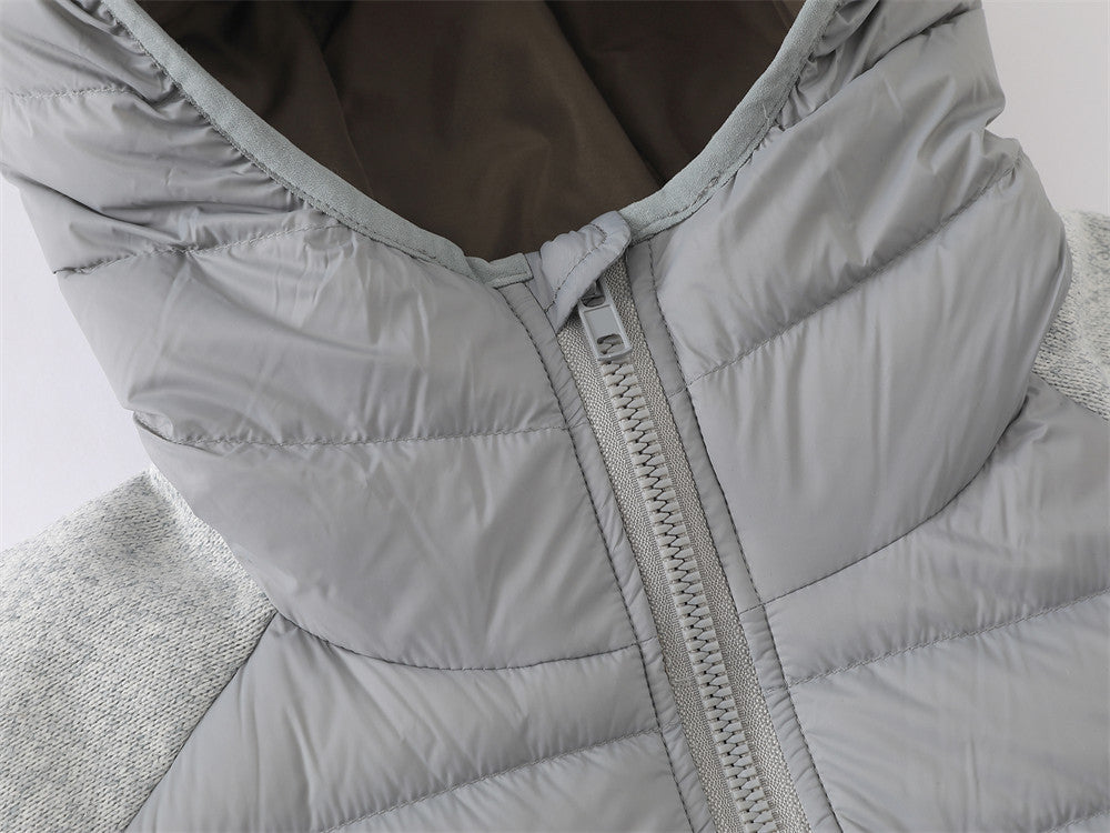 Graue Herren-Hybridjacke mit Kapuze, Reißverschluss und Steppoptik – Strickärmel
