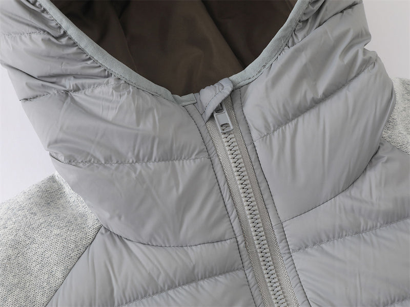 Graue Herren-Hybridjacke mit Kapuze, Reißverschluss und Steppoptik – Strickärmel