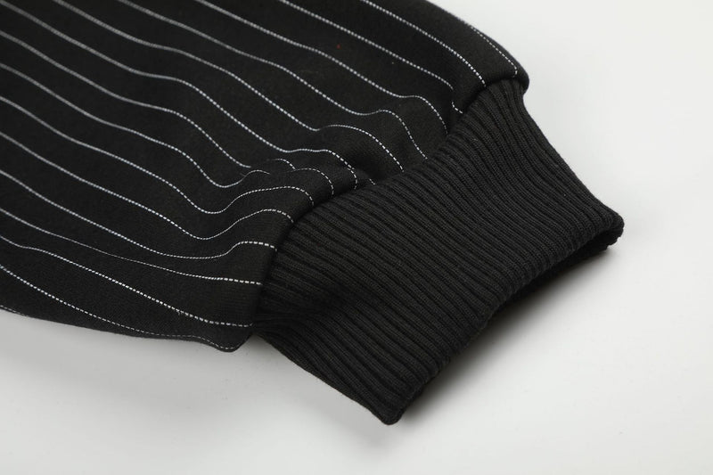 Pinstripe Zip-Up Hoodie – Oversized American Vintage Streetwear Jacket