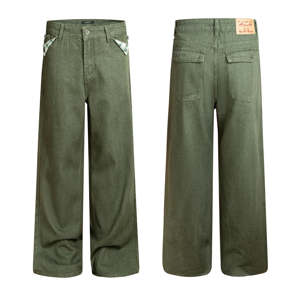 Relaxed Straight Jeans mit weitem Bein in Olivgrün und kariert gefütterten Vordertaschen, Vorder- und Rückansicht