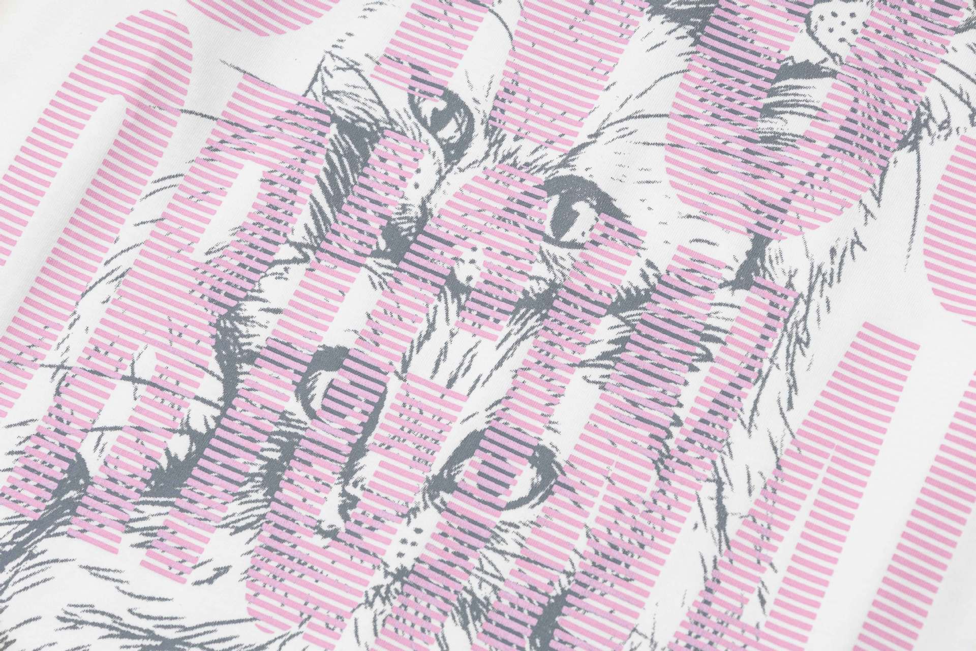 Tee-shirt graphique à manches longues – UNUS Original, imprimé chat, style streetwear