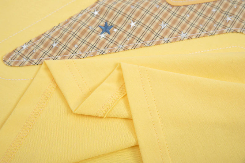 Langarmshirt mit Sternen-Applikation, Faux-Layering und karierten Kontrastärmeln