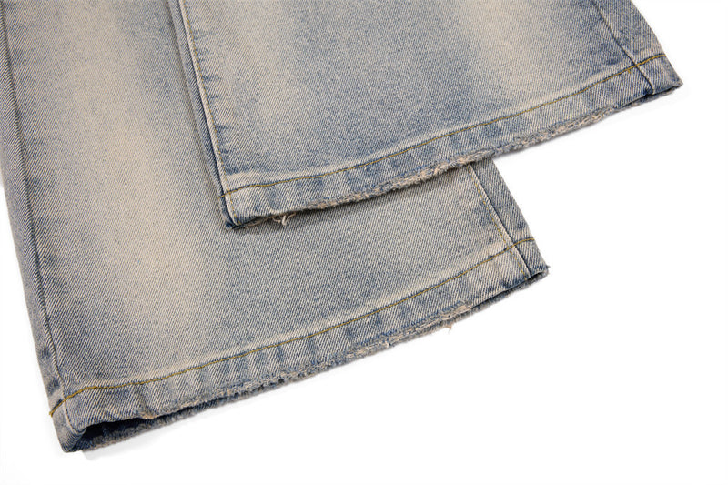 Distressed-Flare-Jeans – Herren-Wide-Leg-Denim in verwaschener Optik mit Knitterdetails