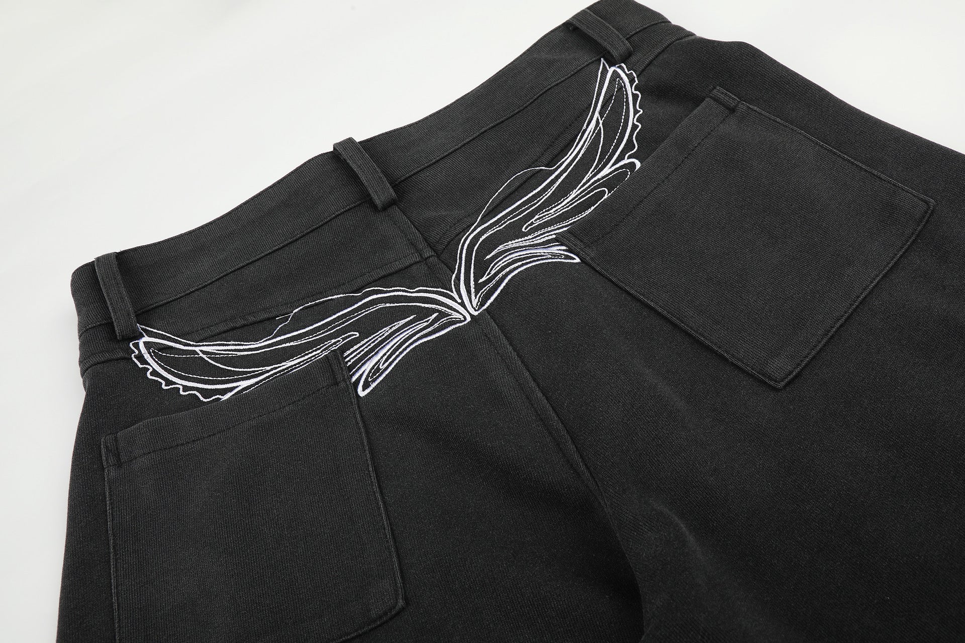 Pantalon habillé à jambes larges – Coupe baggy délavée avec poches brodées et ceinture croisée