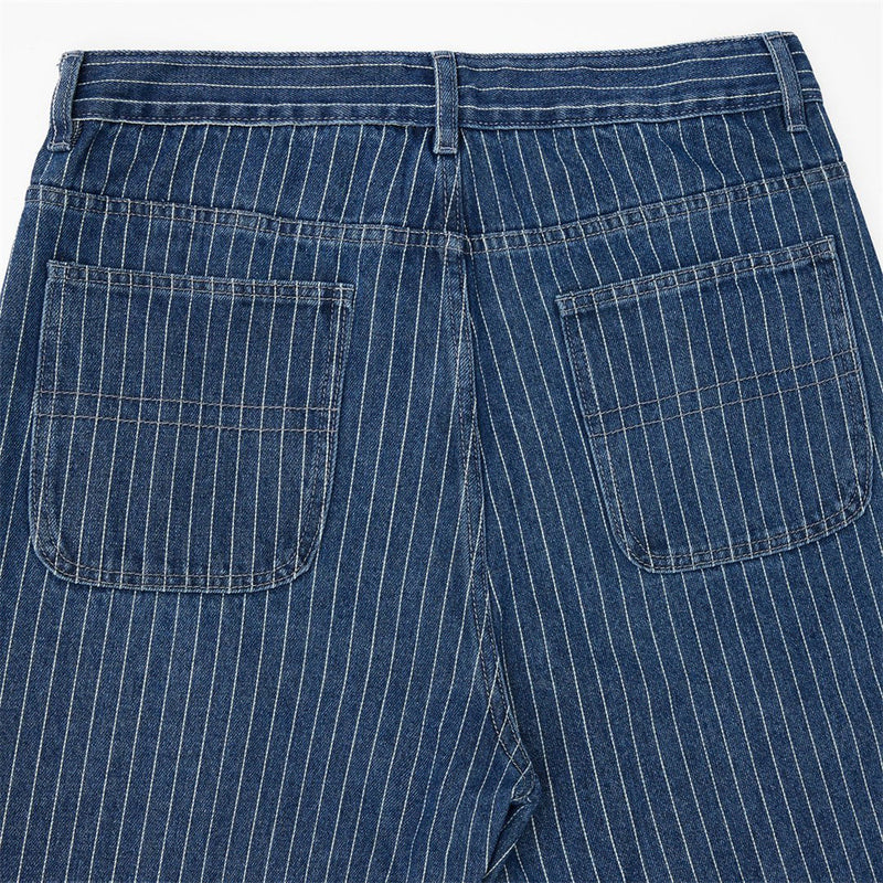Jean droit à jambes larges à fines rayures pour homme avec broderie script