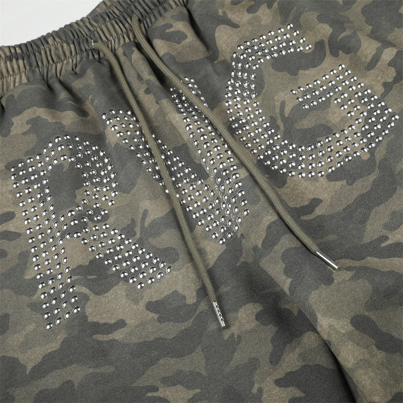 Men's Camo Wide-Leg Cargo Pants with Rhinestone Letters & Multi-Pocket Design