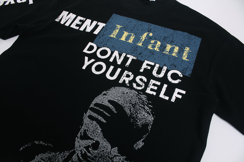 Schwarzes Longsleeve mit Graphic – Streetwear-Waffelshirt mit markantem Print