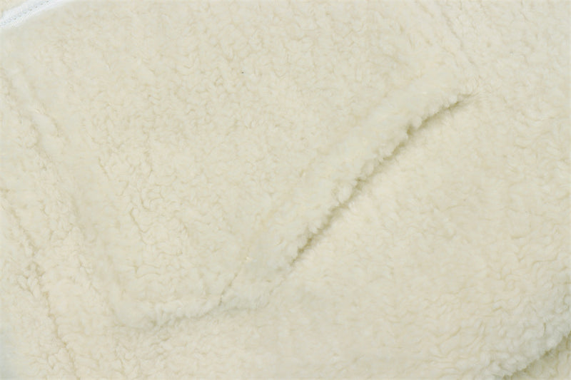Sherpa-Fleece-Zip-Hoodie-Jacke mit Schriftgrafik auf dem Rücken und Tunnelzugsaum