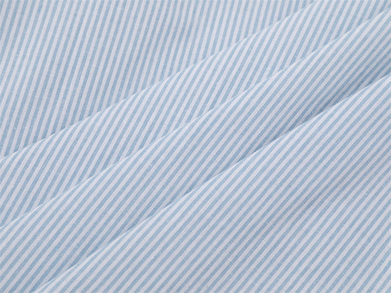 Gestreiftes Langarmhemd mit Button-down-Kragen und übergroßer R.C.-Buchstabenapplikation