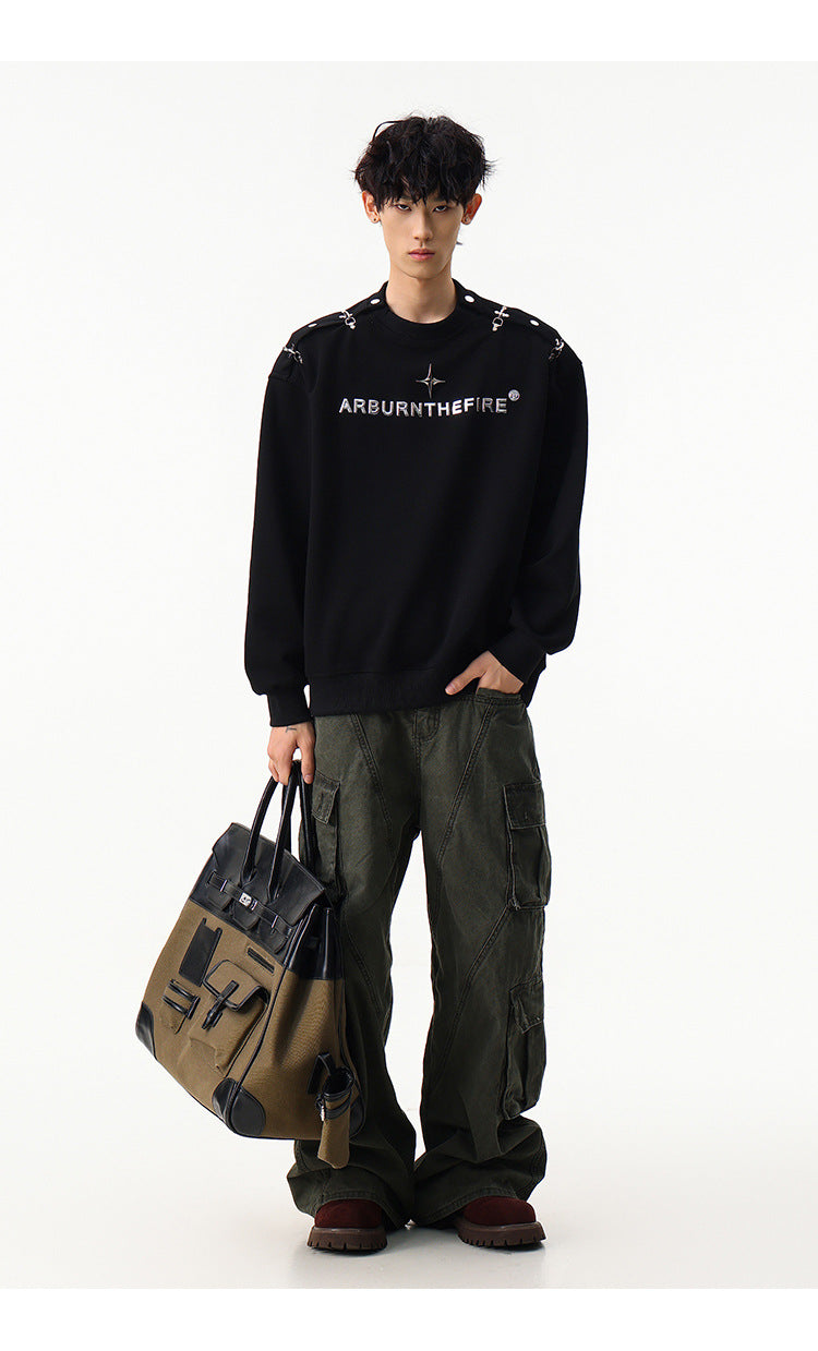 Sweat-shirt punk streetwear à col rond avec anneaux métalliques sur les épaules