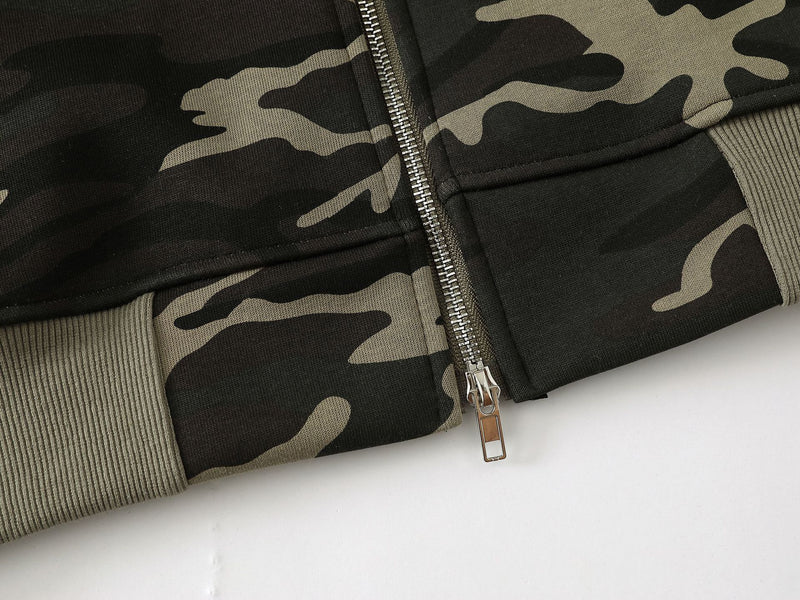 Zip-Hoodie mit Drachenemblem – Oversized Streetwear in Camo & Schwarz