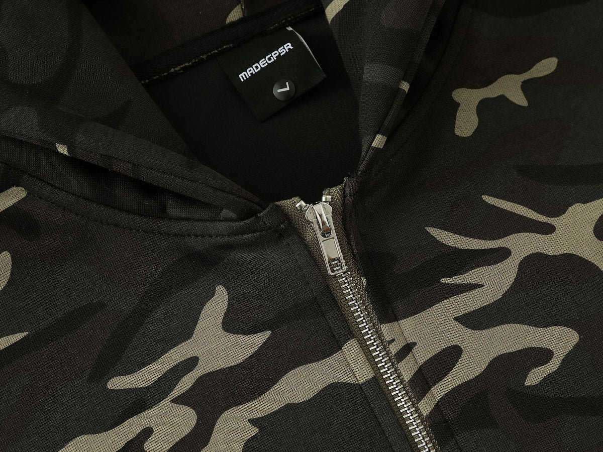 Zip-Hoodie mit Drachenemblem – Oversized Streetwear in Camo & Schwarz