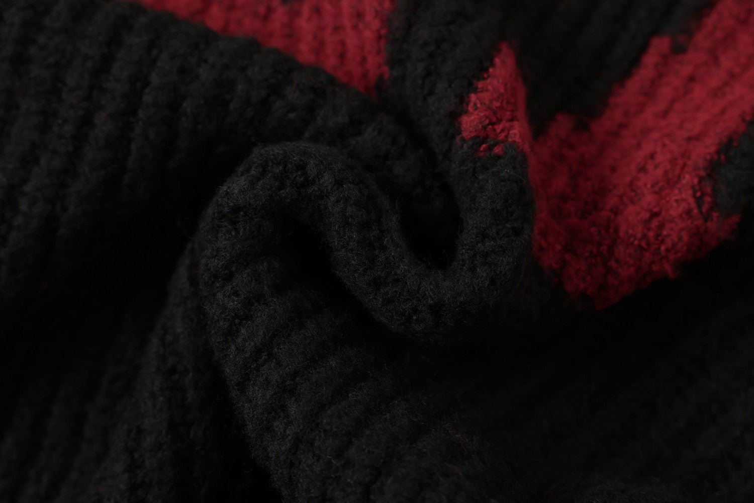 Strick-Cardigan mit Racing-Patches, Reißverschluss und Stehkragen