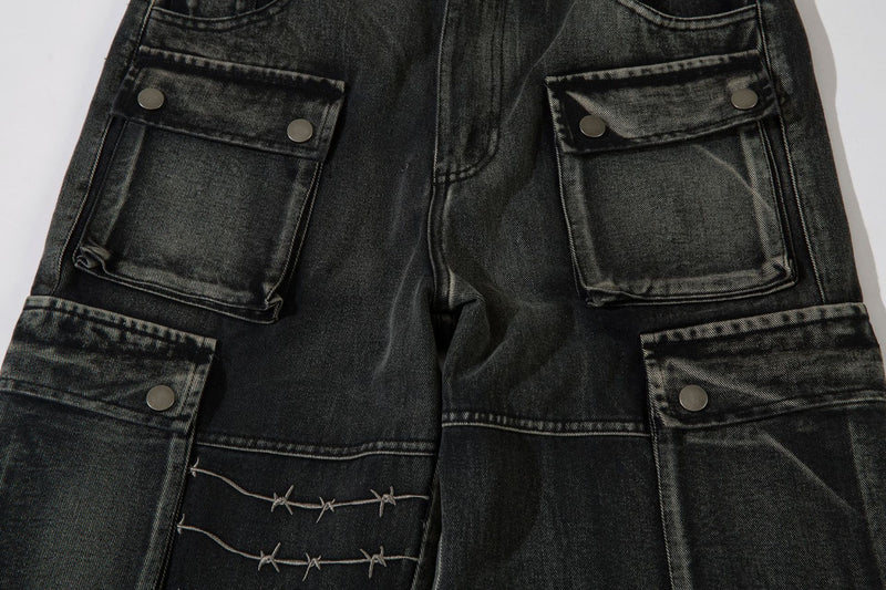 Wide-Leg Cargo Jeans with Barbed Wire Embroidery – Baggy Streetwear Denim
