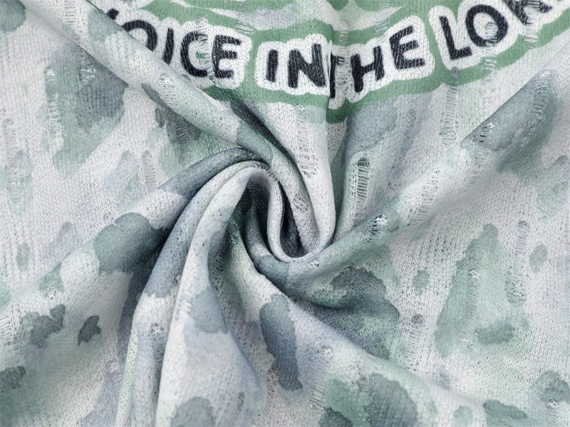 Camiseta gráfica de manga larga con estampado de leopardo – Animal print tie-dye con letras