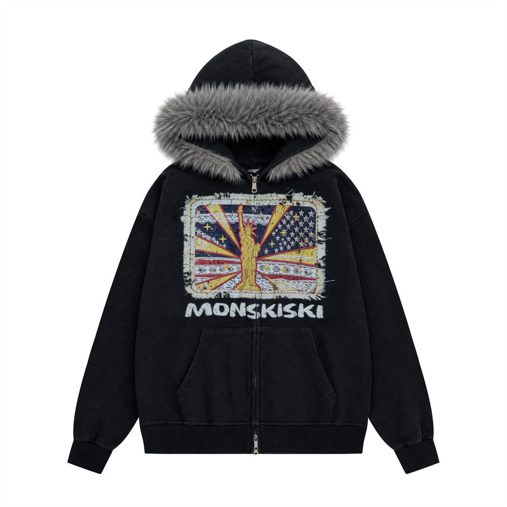 Sweat à capuche oversize zippé avec bordure en fausse fourrure grise et motif patchwork vintage de la Statue de la Liberté sur la poitrine, présenté en version délavée