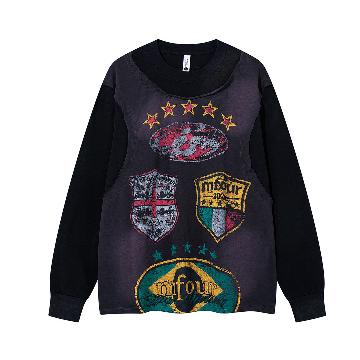 T-shirt graphique oversize à manches longues effet superposé, écusson et imprimé étoile usés, coloris noir, vue de face