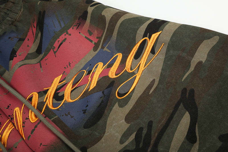 Camo-Wide-Leg-Jogginghose mit Union-Jack-Grafikprint