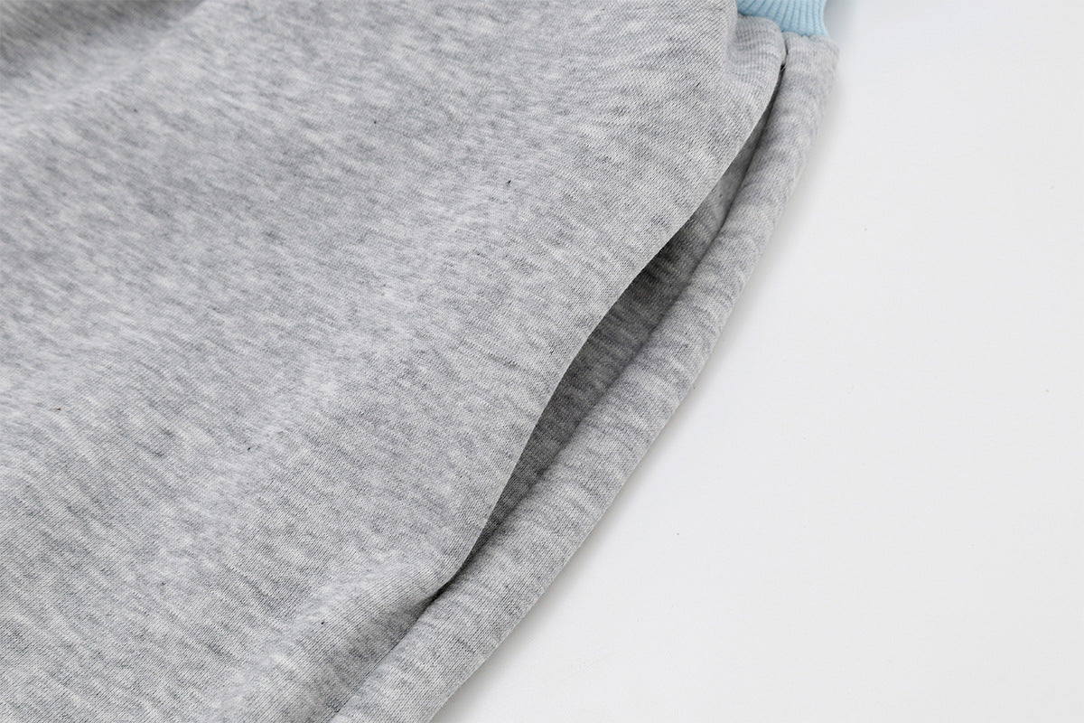 Damen-Cargohose im Baggy-Schnitt mit weitem Bein – Jogginghose mit geschwungenen Nahtdetails