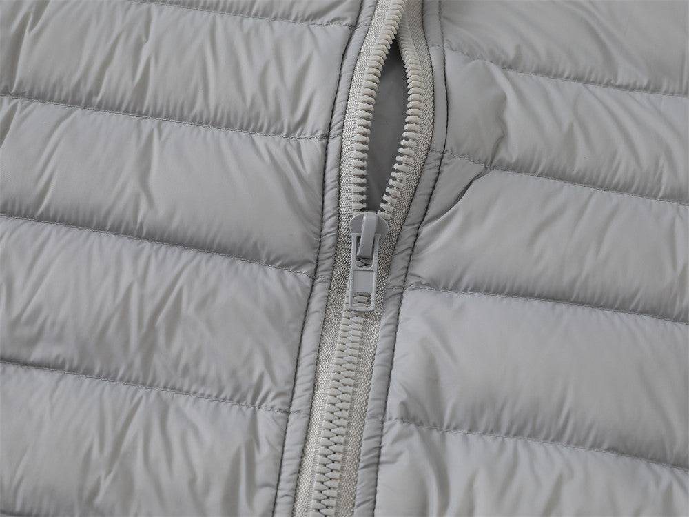 Graue Herren-Hybridjacke mit Kapuze, Reißverschluss und Steppoptik – Strickärmel