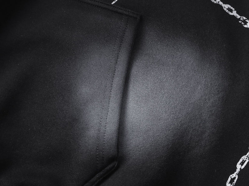 Sudadera oversize gruesa con estampado gótico de cadenas y cruces