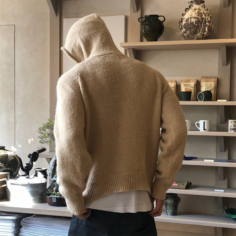 Gilet cardigan tricoté à capuche et boutons brandebourg – Veste pull homme ajustée