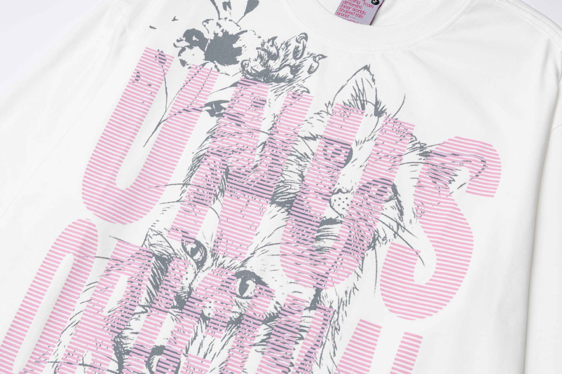 Tee-shirt graphique à manches longues – UNUS Original, imprimé chat, style streetwear