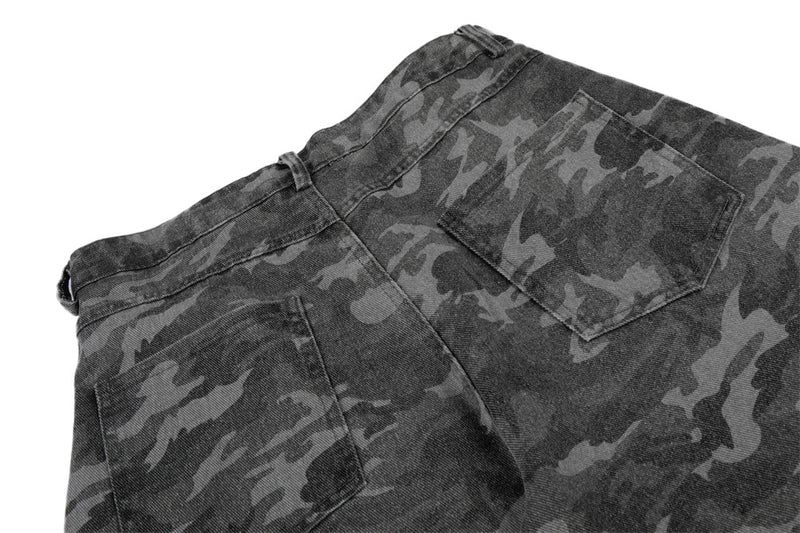 Camo Wide-Leg Jeans with Metal Studs – Punk Streetwear Barrel Fit